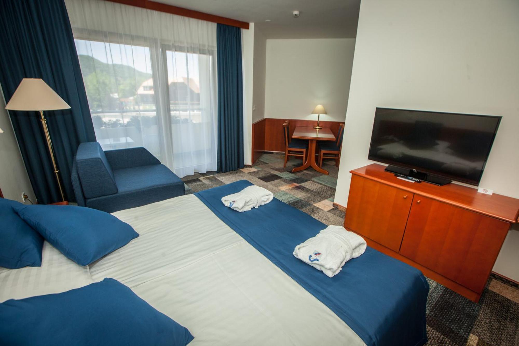 Hotel Toplice - Terme Catez Чатеж-об-Саві Екстер'єр фото