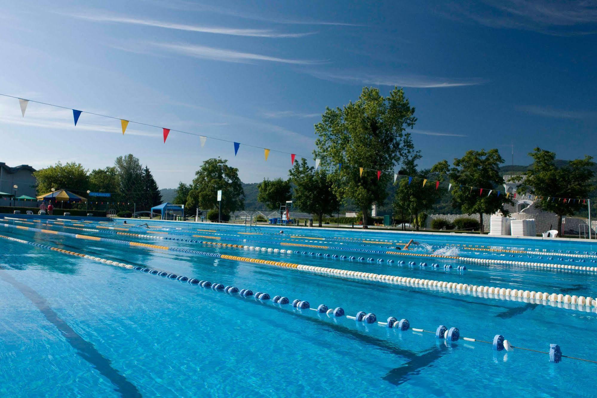 Hotel Toplice - Terme Catez Чатеж-об-Саві Екстер'єр фото